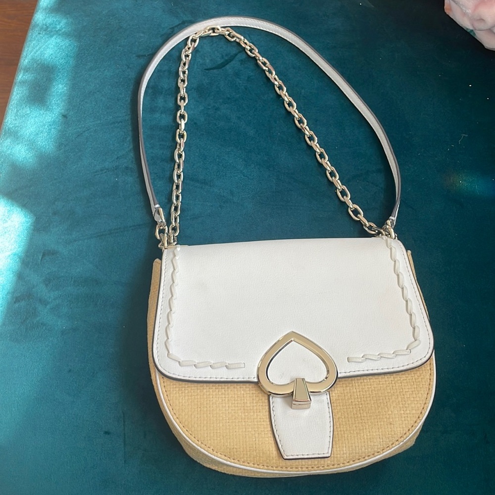 White/rattan Kate Spade handbag ♠️